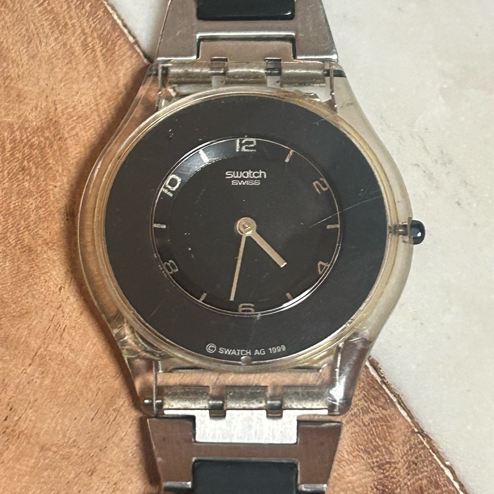 Vintage 90’s Swatch Skin Watch PURE BLACK SFK116 - Rare!